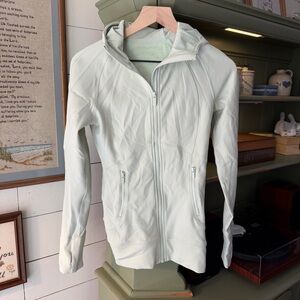 Lululemon Hooded Define Jacket Light Blue Nulu fabric Size 6